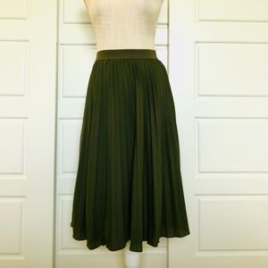 Green skirt Kate Kasin